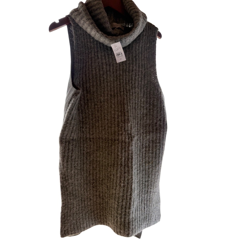 LOFT Ann Taylor Grey Ribbed Turtleneck Sweater Vest Sleeveless Poncho Medium NWT